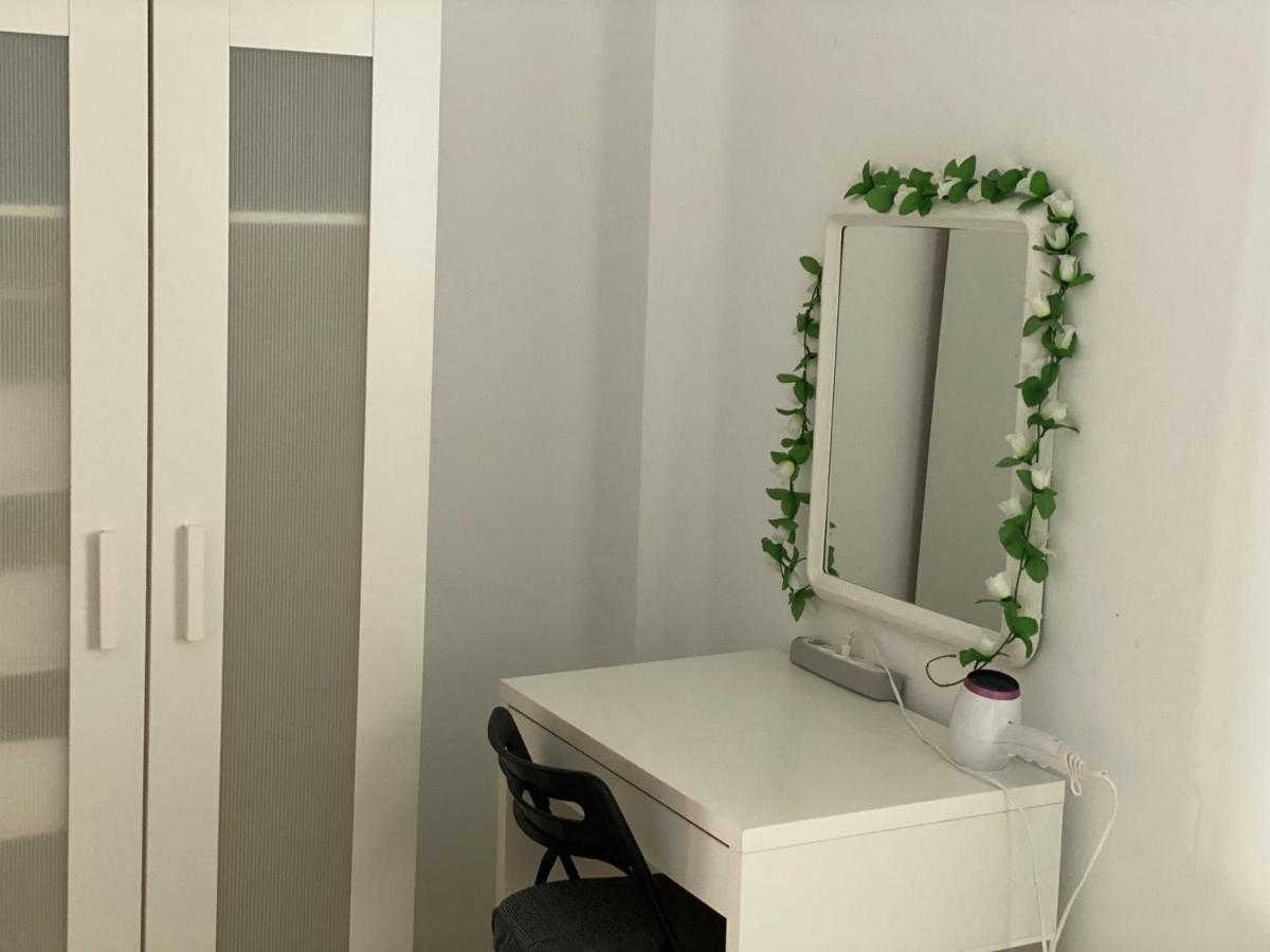 Malaga Centro Habitaciones Privada En Apartamento Compartidos Экстерьер фото